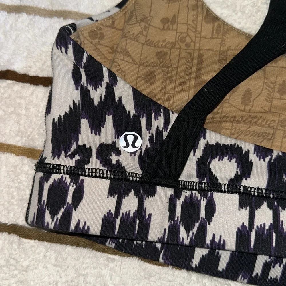 VTG LULULEMON ABSTRACT LOGO PRINT SPORTS BRA